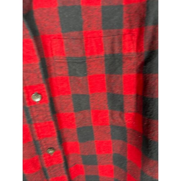 L.L Bean relaxed fit button down flannel size S - Picture 4 of 5